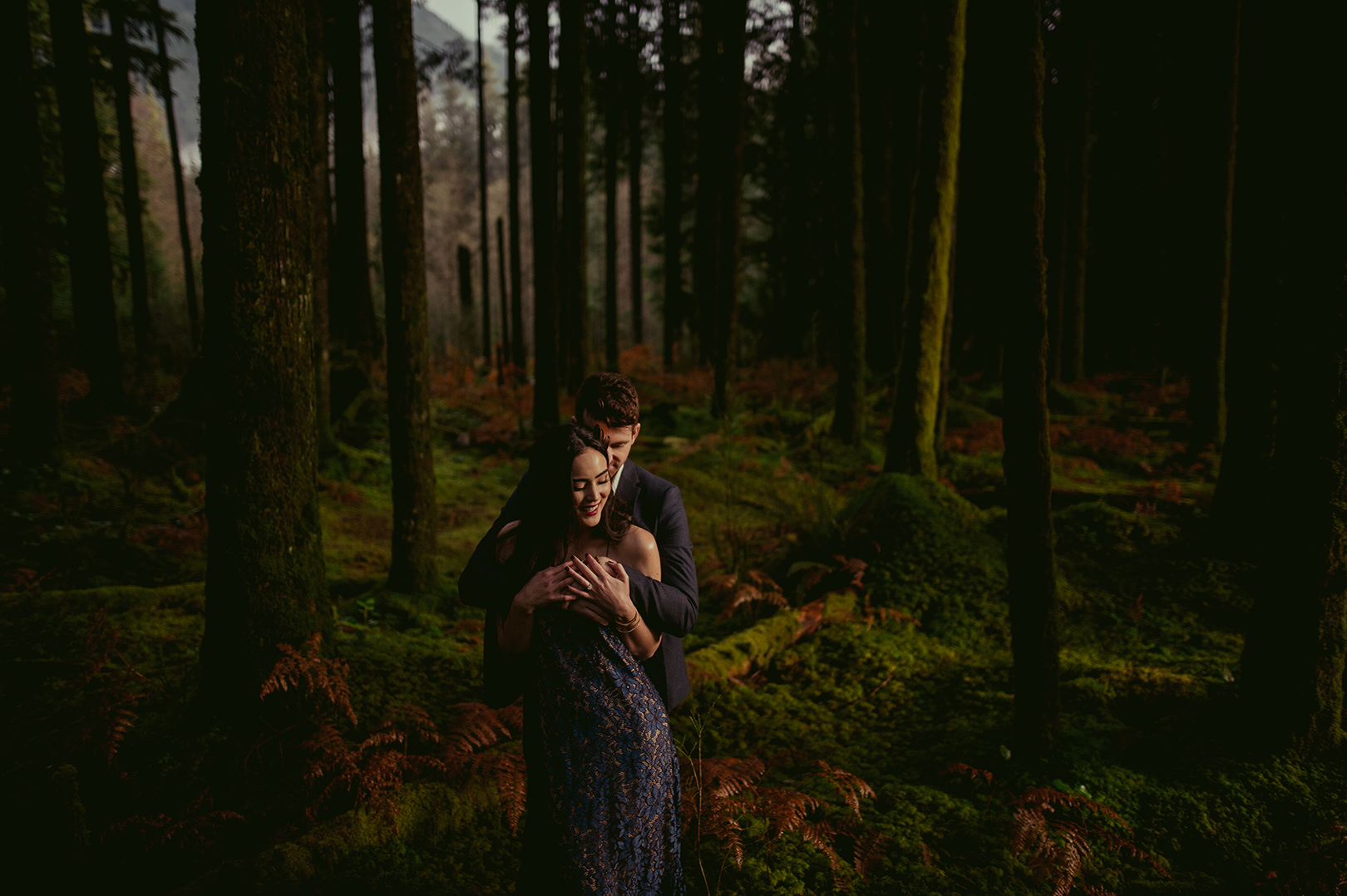 Inspiring Vancouver elopement photographer