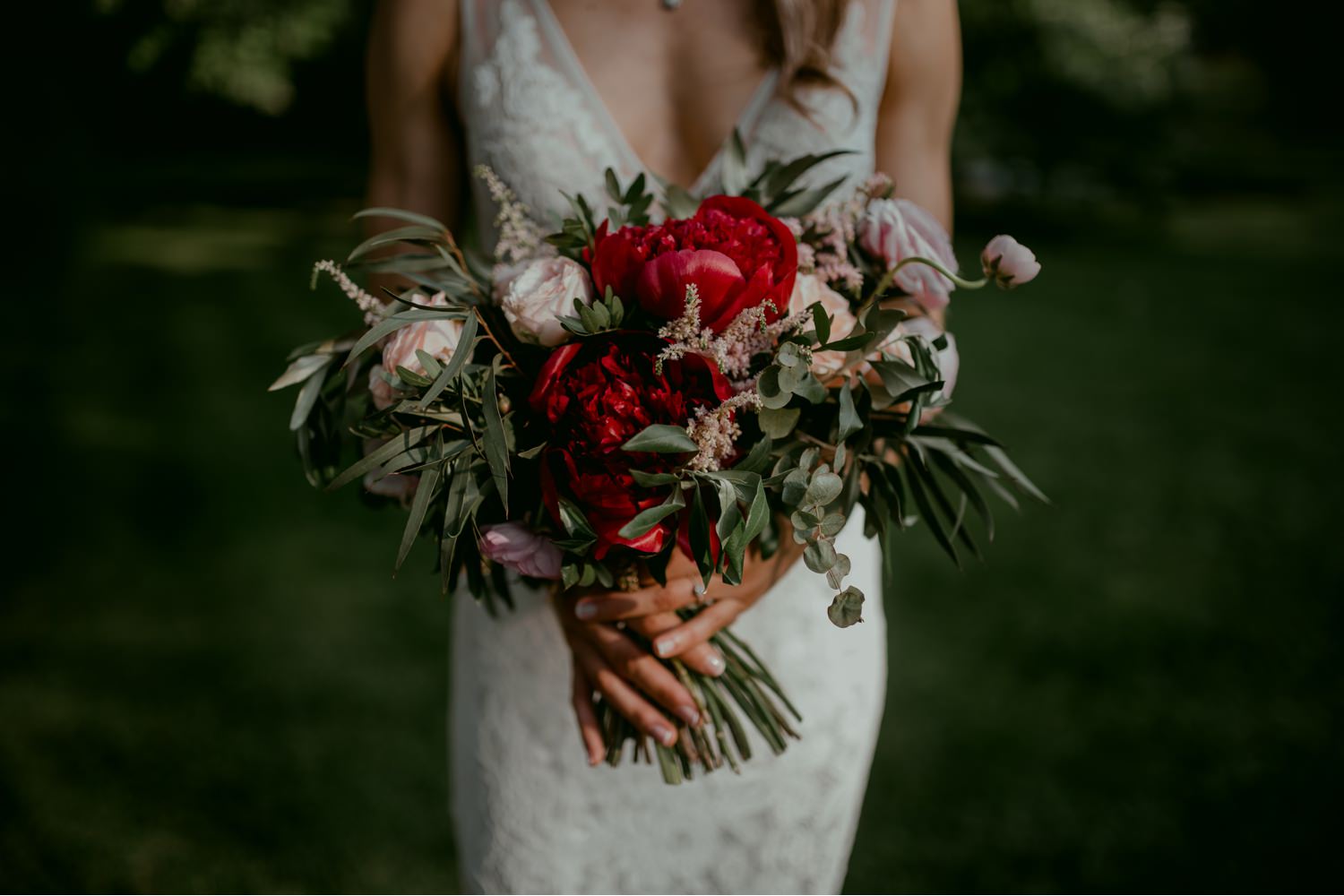 Bride with wedding flowers at her wedding in sitges