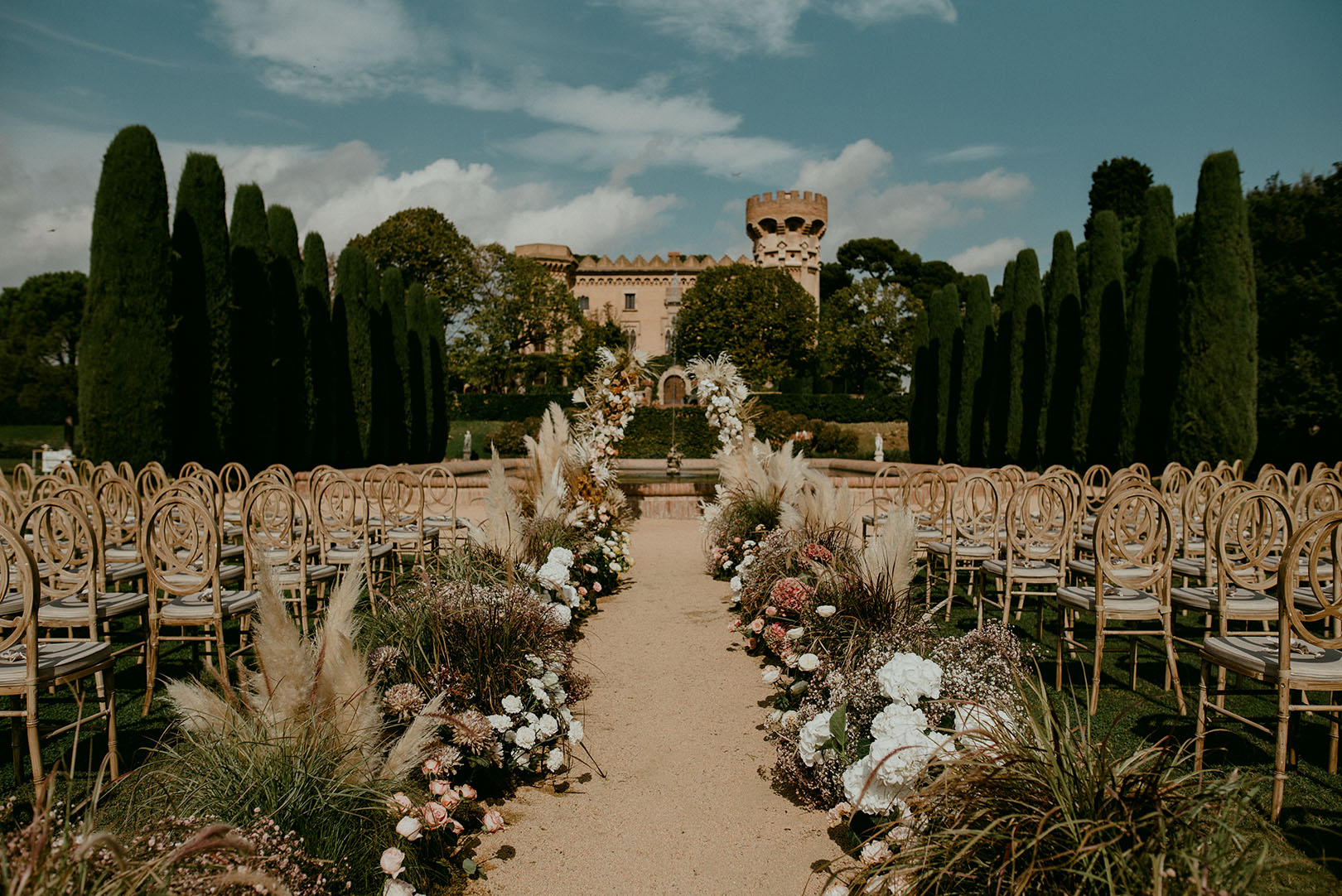 wedding-ceremony-aisle-at-castell-de-sant-marçal-barcelona