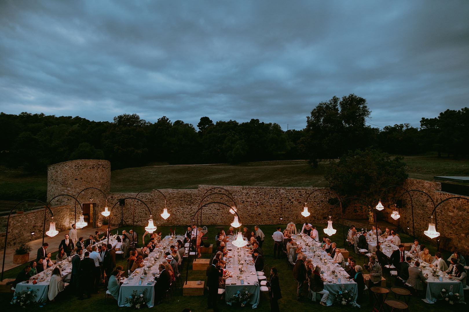 beautiful-evening-view-of-wedding-reception-at-mas-toroella-barcelona-wedding-venue