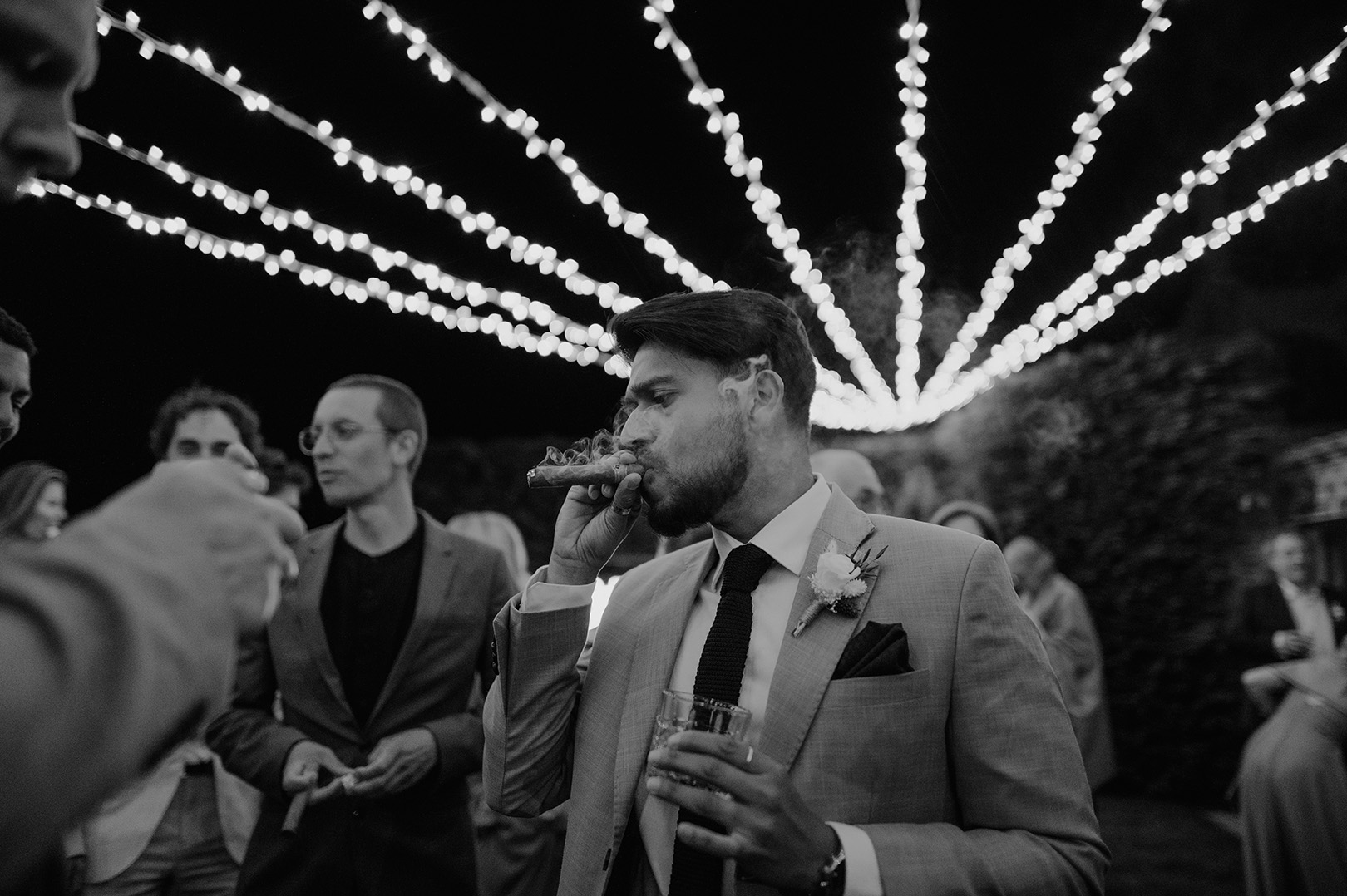 candid-wedding-photography-by-barcelona-wedding-photographer-dallas-and-sabrina-photography